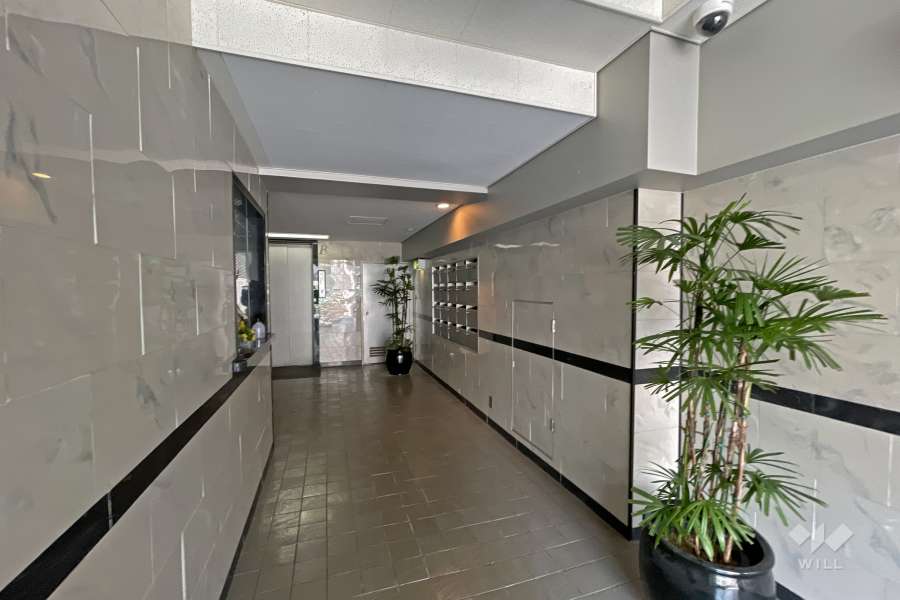 エントランス内