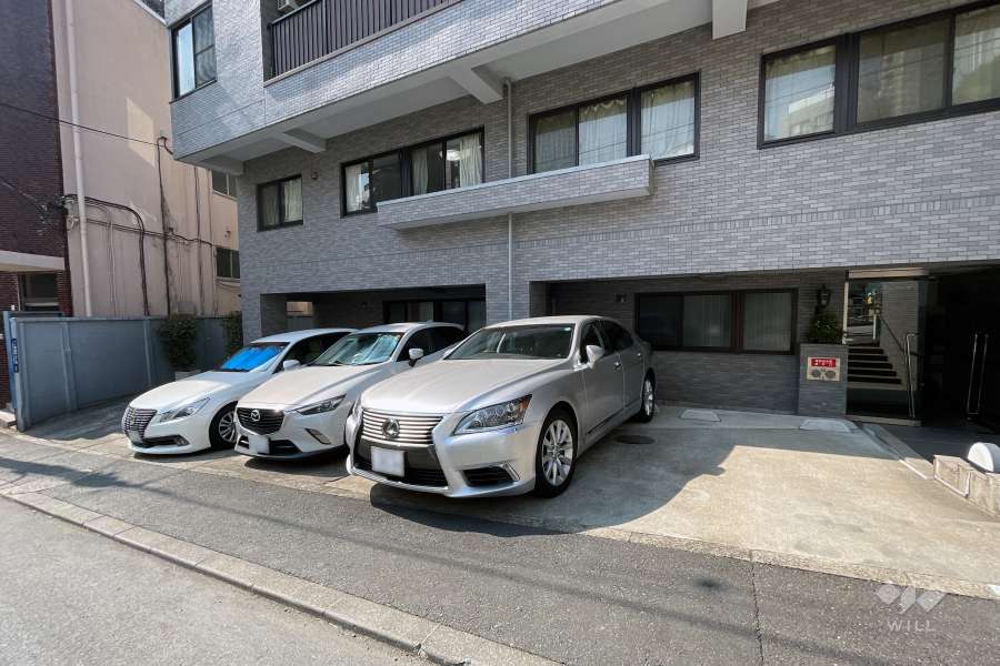 敷地内駐車場（屋外平面式）