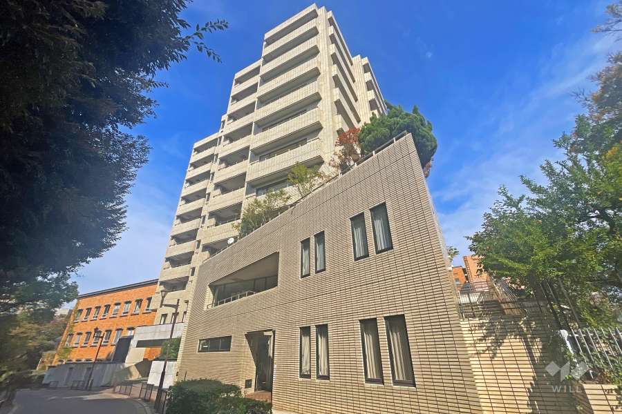 有栖川パークヒルズの外観（南側から）