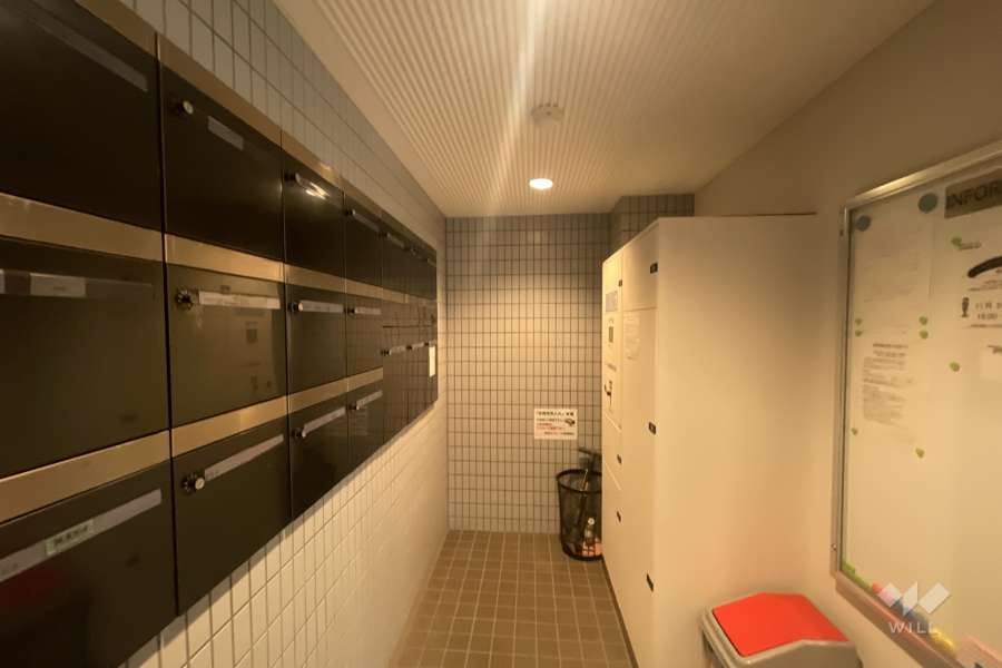 共用ポストと宅配ボックス