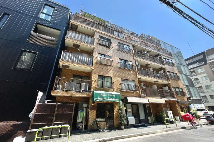 ライオンズマンション麻布十番第３の外観（北西側から）