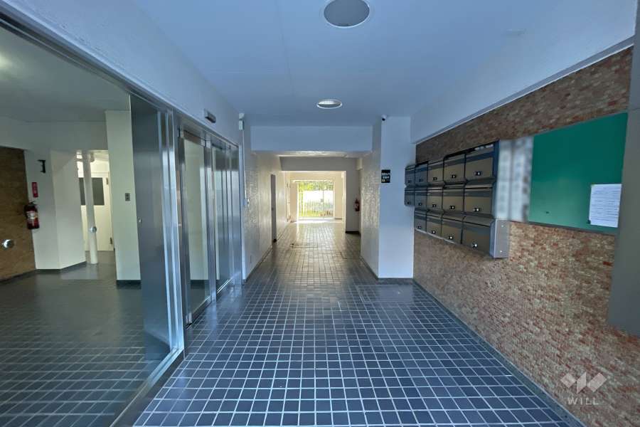 エントランスホール