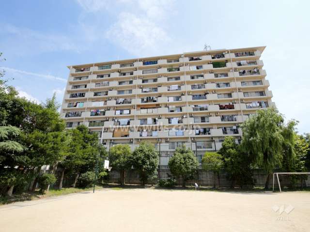 メゾン長洲の外観（南西側から）