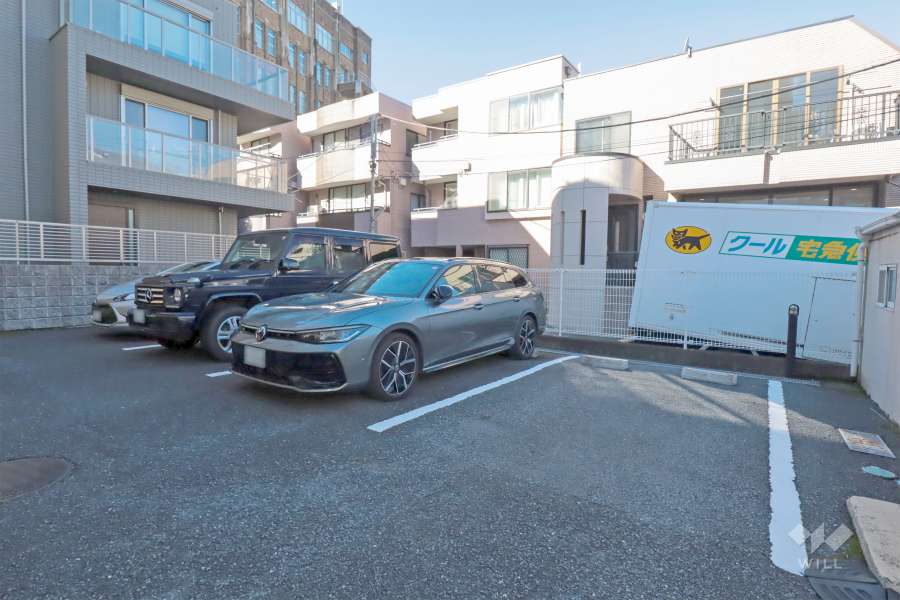 敷地内駐車場（屋外平面式）