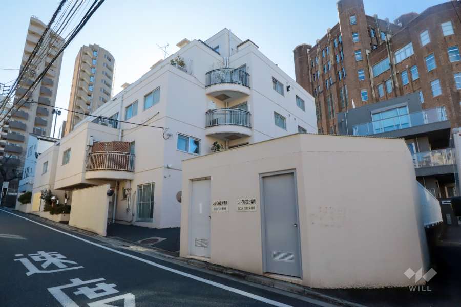 シェトワ白金台の外観(北西側から)