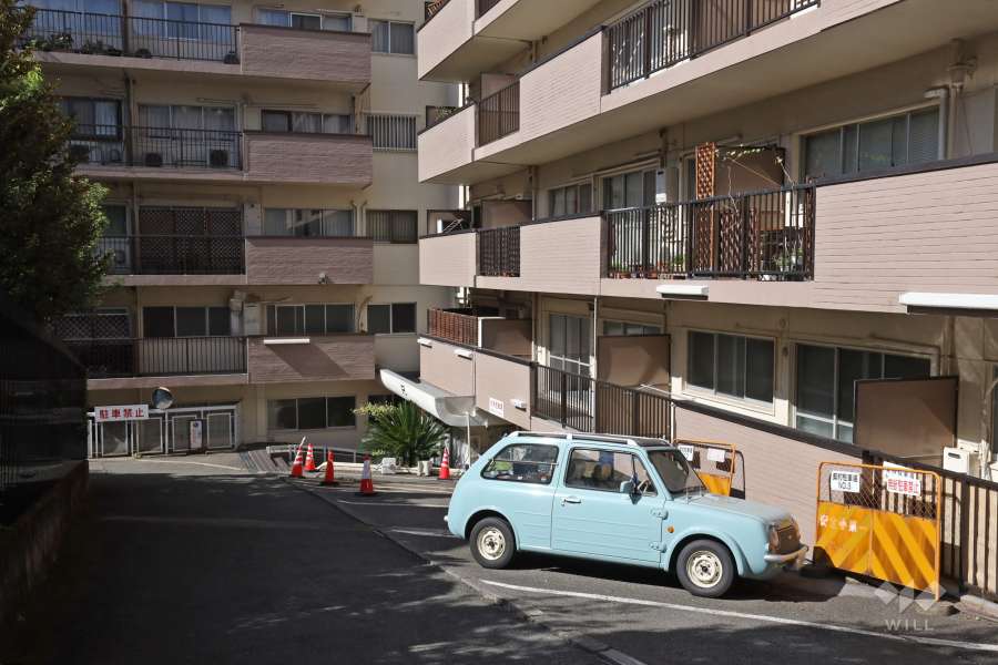 敷地内駐車場（屋外平面式）