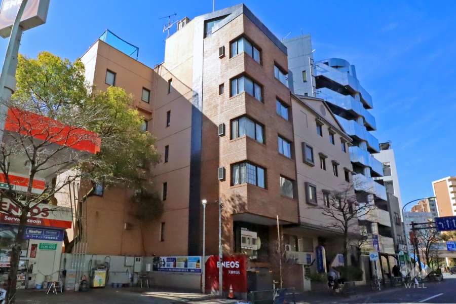 ユニテ麻布の外観（東側から）