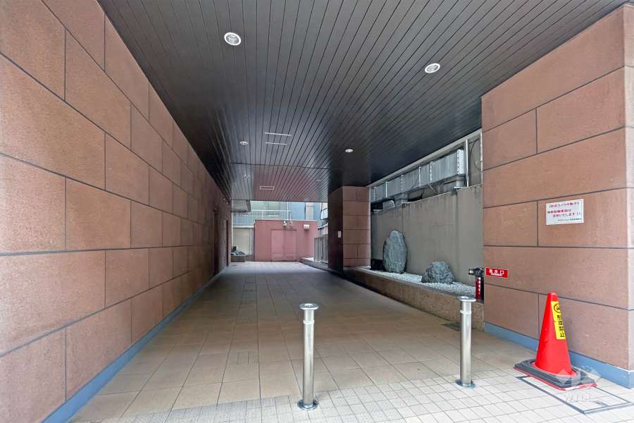 エントランスアプローチ