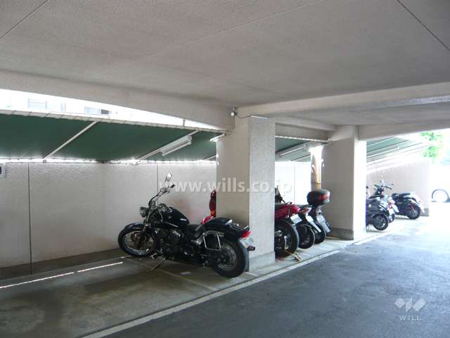 バイク置場