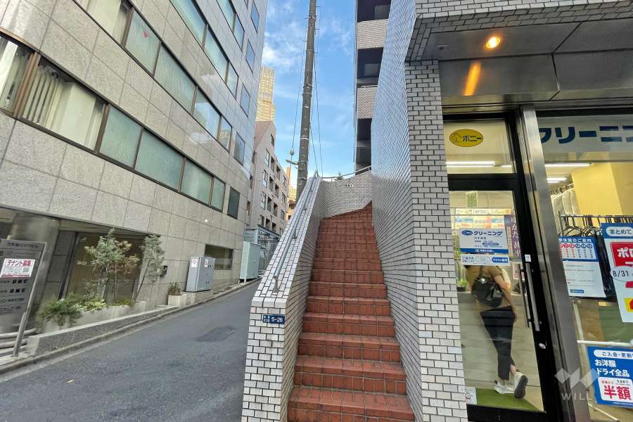 エントランスアプローチ