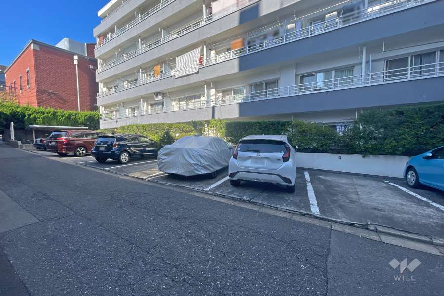 敷地内駐車場（屋外平面式）