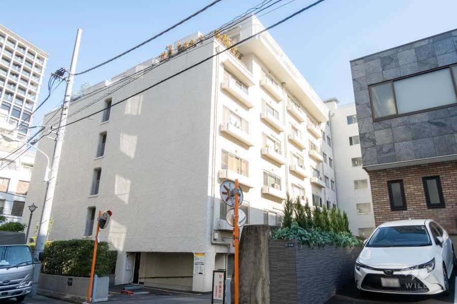 ヴィラ赤坂の外観（西側から）