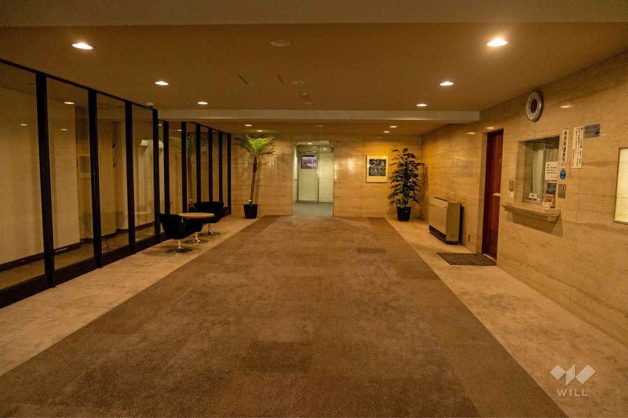 エントランスホール