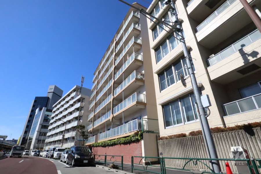 イトーピア南麻布マンションの外観(南東側から)