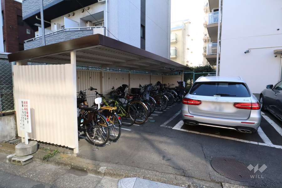 駐輪場（屋根付き）