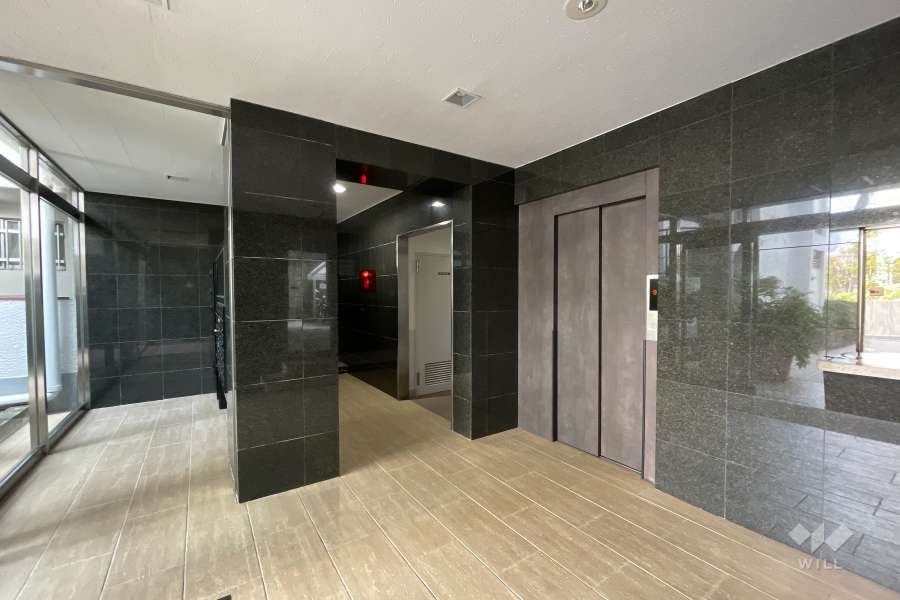 共用のエレベーター