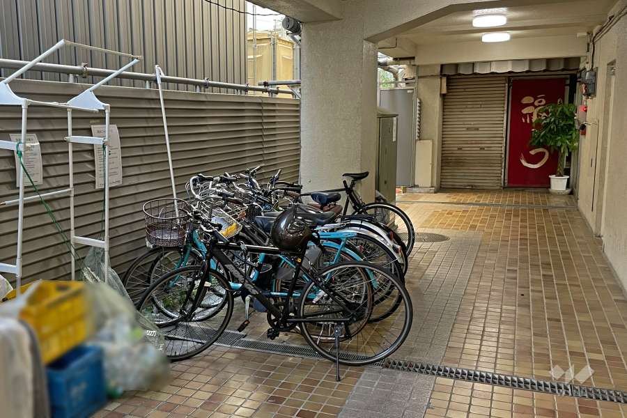 駐輪場