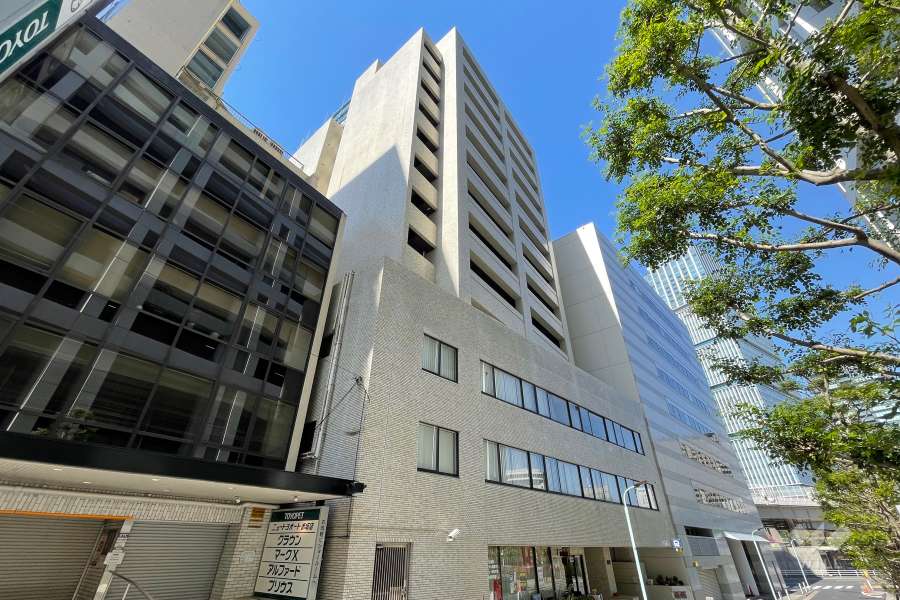 オリエント赤坂モートサイドビルの外観(南側から)