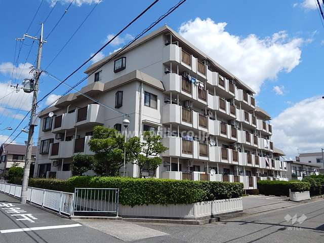 塚口西住宅の外観（南西側から）