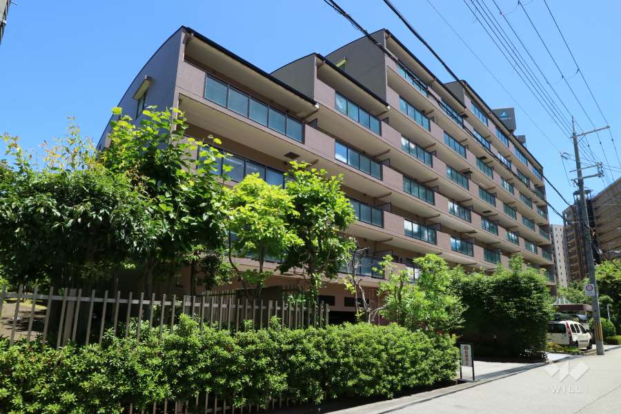 サークコート宝塚の外観（北西側から）