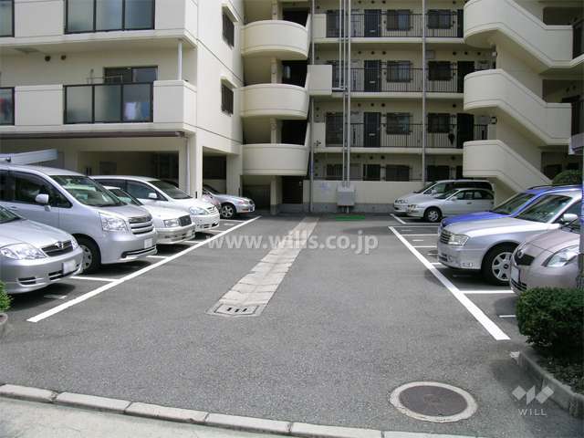 敷地内駐車場