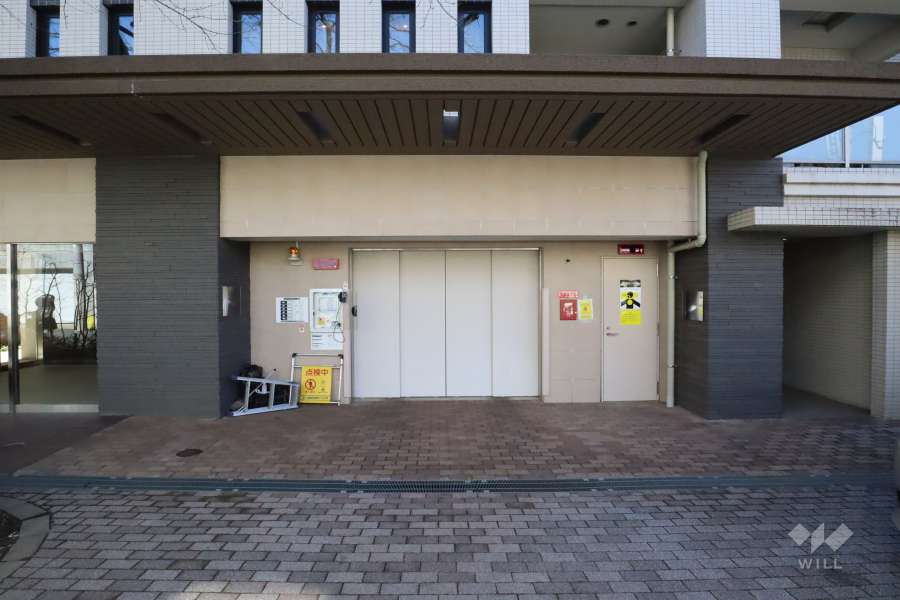 敷地内駐車場（屋内機械式）