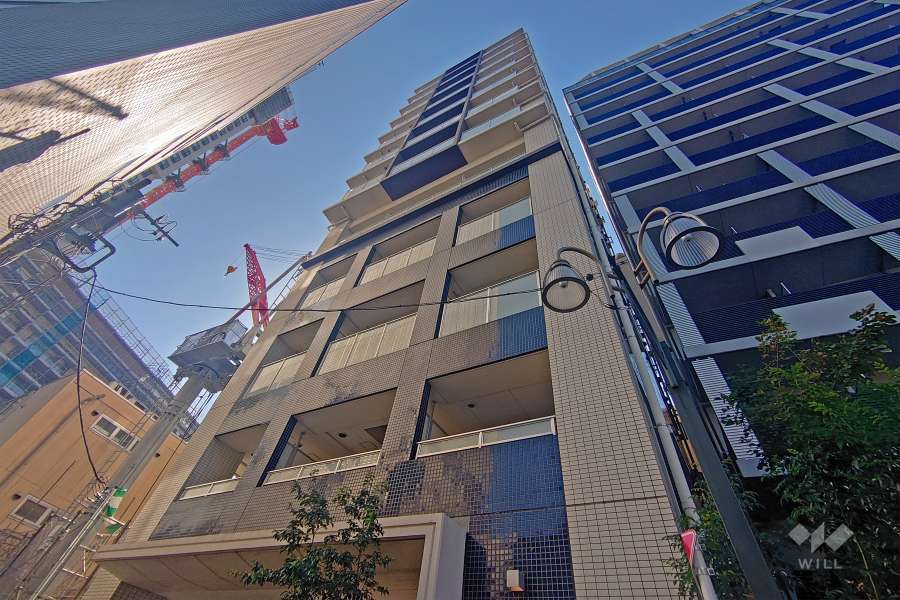 メイクスデザイン南青山の外観（北側から）