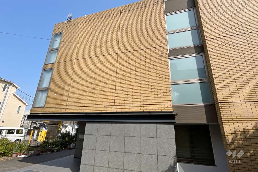 メイクスデザイン白金台の外観（南側から)
