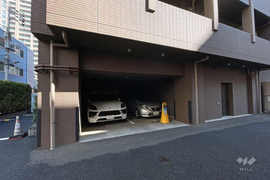 敷地内駐車場（屋内平面式）