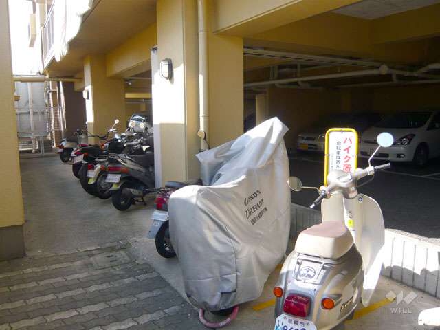 バイク置場