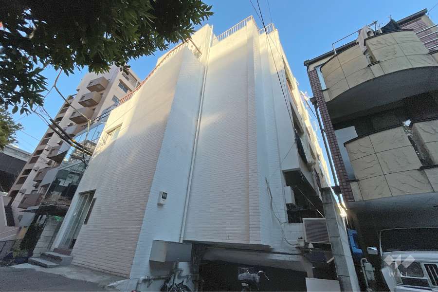 ウエストンハウスの外観(南西側から）