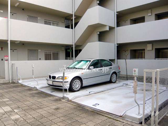 敷地内駐車場