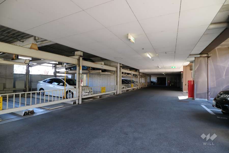 敷地内駐車場（屋内機械式・屋内平面式）