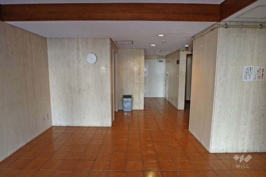 エントランスホール