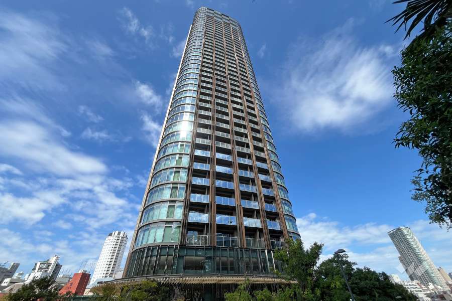 パークコート赤坂檜町ザタワーの外観（南東側から）