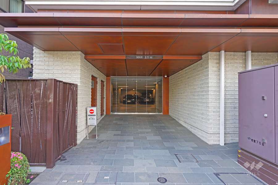 敷地内駐車場（屋内平面式）