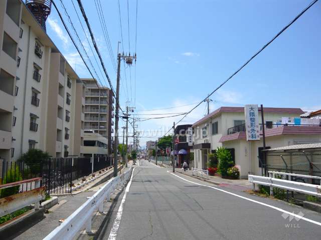 周辺の街並み