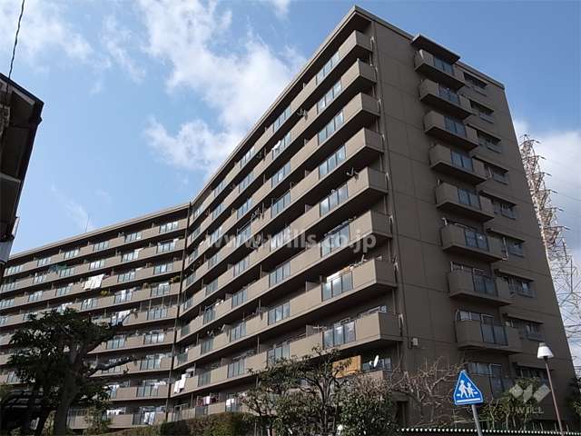 尼崎久々知ハウスの外観（南東側から）