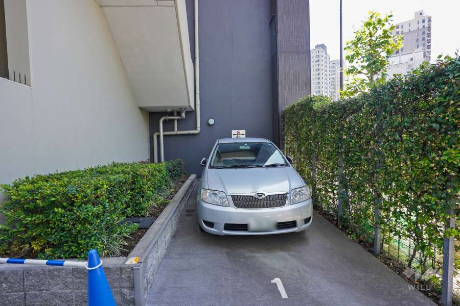 敷地内駐車場（屋外平面式）