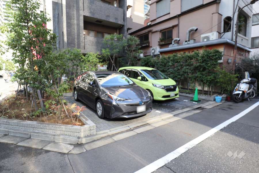 敷地内駐車場（屋外平面式）