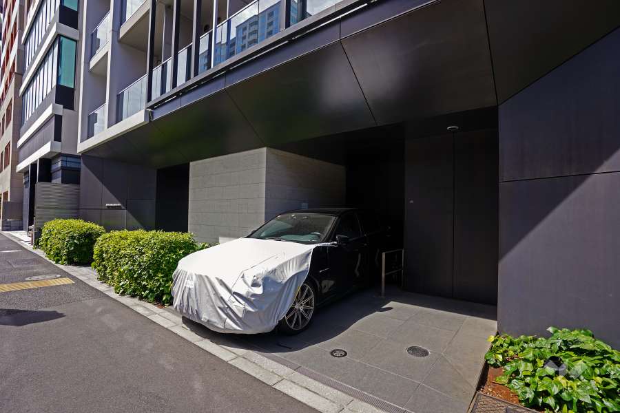 敷地内駐車場(屋内平面式)