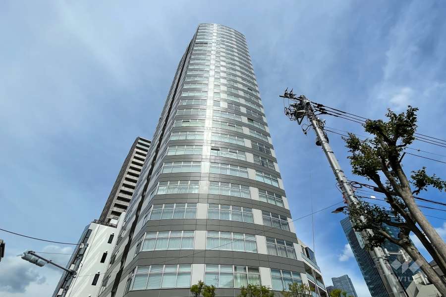 マジェスタワー六本木の外観（南西側から）