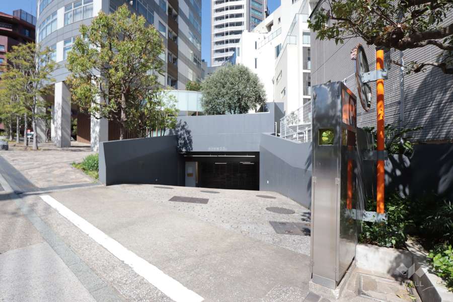 駐車場の出入口