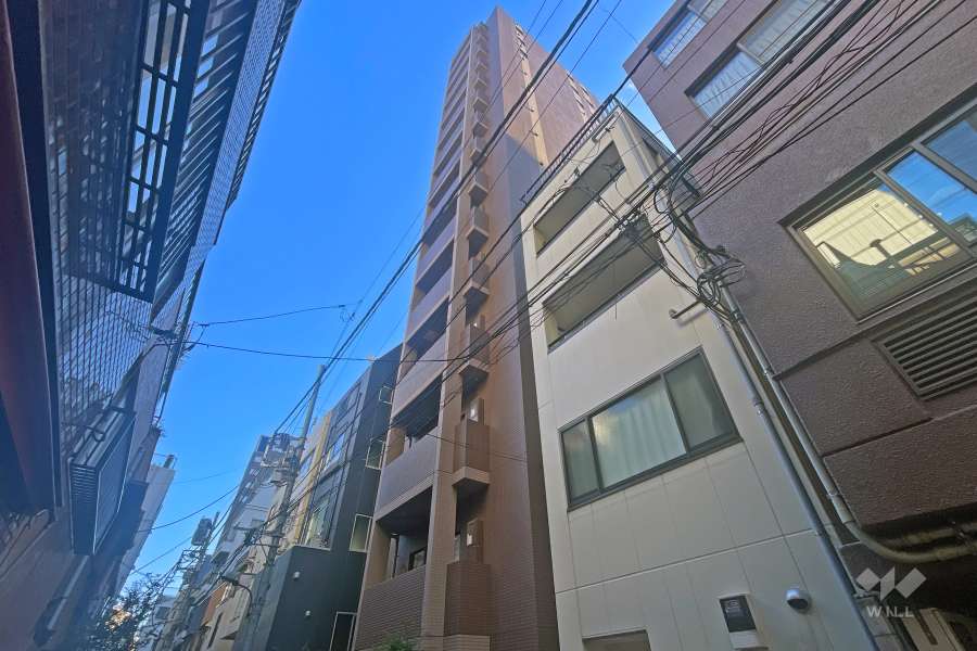 コンシェリア新橋シックスの外観（西側から）