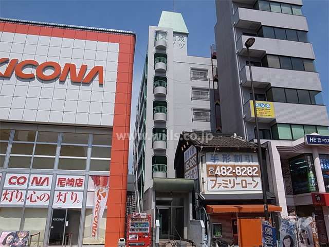 東難波ハイツの外観（南側から）