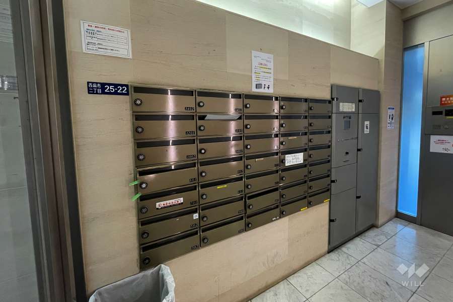 宅配ボックスと共用ポスト