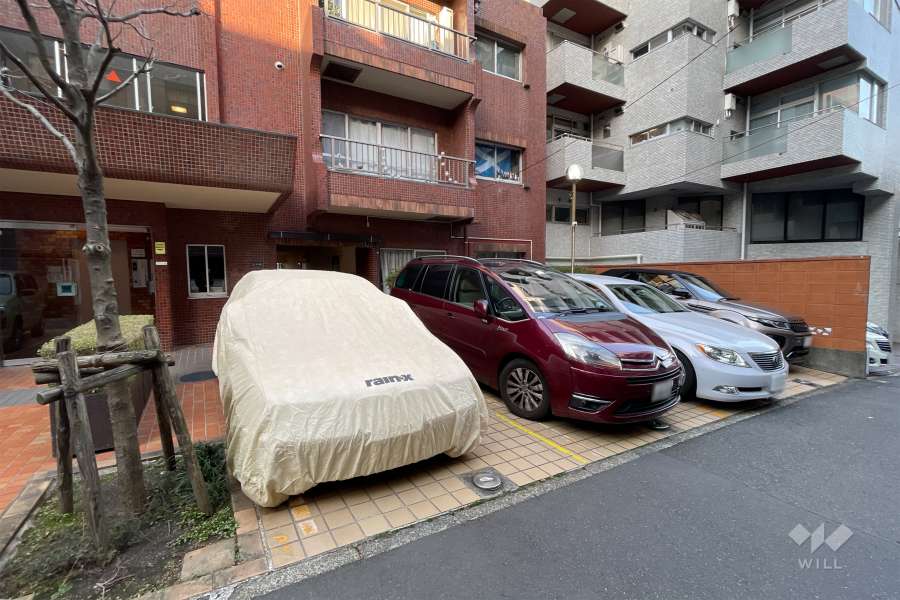 敷地内駐車場（屋外平面式）　