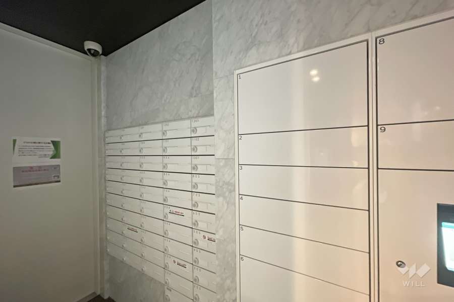 共用ポストと宅配ボックス