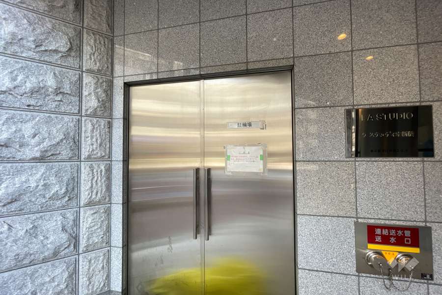 駐輪場の出入り口