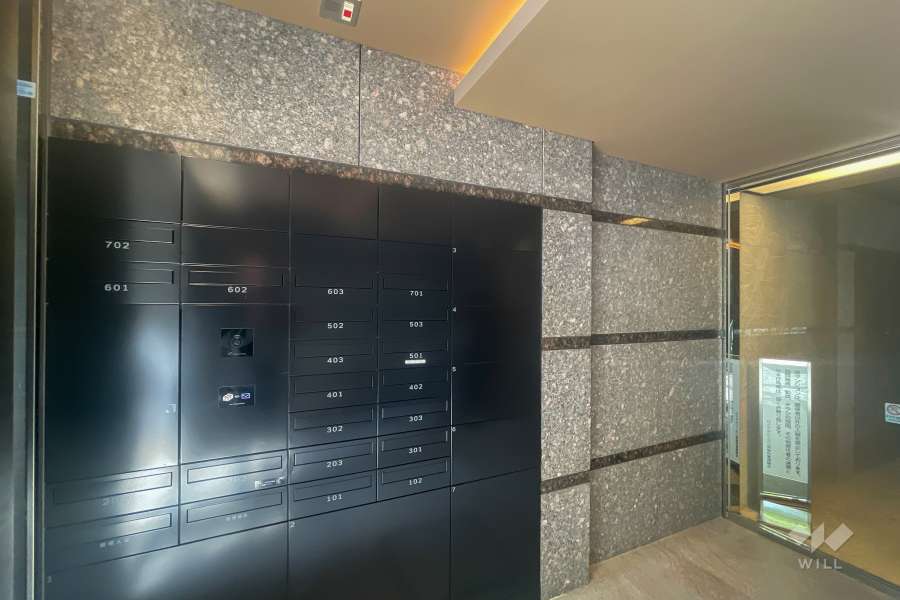 宅配ボックスと共用ポスト